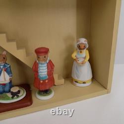 Franklin Mint Woodhouse Mouse Family Figurines Lot of 22 with Display House 1985