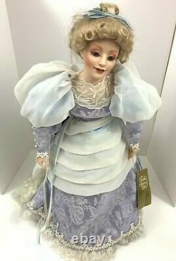 Franklin Mint by Gibson Heirloom Bisque Porcelain 19 Mother's Guiding Hand 1997