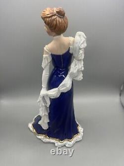 Franklin Mint figurine vtg sculpture statue Diana Vreeland Elegance Paris Bisque