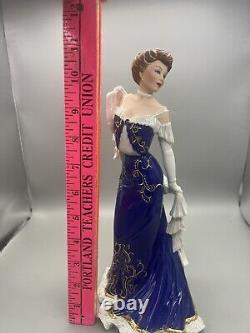 Franklin Mint figurine vtg sculpture statue Diana Vreeland Elegance Paris Bisque