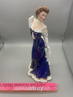 Franklin Mint figurine vtg sculpture statue Diana Vreeland Elegance Paris Bisque