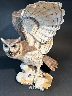 Franklin Mint/porcelain The Great Horned Owl George Mcmonigle Sculpture