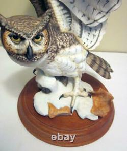 Franklin Mint/porcelain The Great Horned Owl George Mcmonigle Sculpture