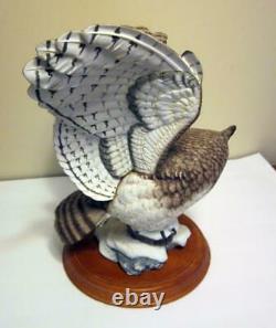 Franklin Mint/porcelain The Great Horned Owl George Mcmonigle Sculpture