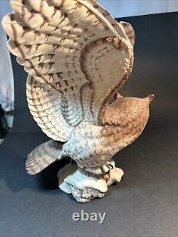 Franklin Mint/porcelain The Great Horned Owl George Mcmonigle Sculpture