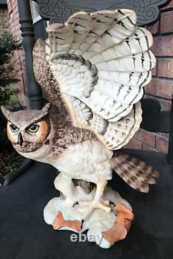 Franklin Mint/porcelain The Great Horned Owl George Mcmonigle Sculpture 1988