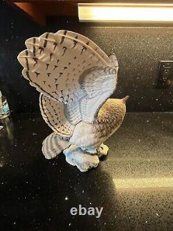 Franklin Mint/porcelain The Great Horned Owl George Mcmonigle Sculpture 1988