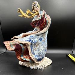 Franklin Mint porcelain figurine of Snow Princess, glossy, hand painted