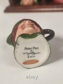 Franklin Porcelain 25 Miniature Toby Jugs Mugs Set w Display Case Peter Jackson