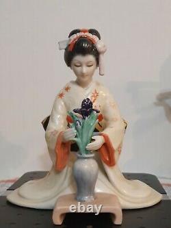 Franklin Porcelain Japan, Maiden Of The Perfect Blossom By Tokutaro Tamai