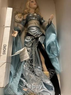 Franklin mint Lady Of The Lake Camelot With Excalibur Sword