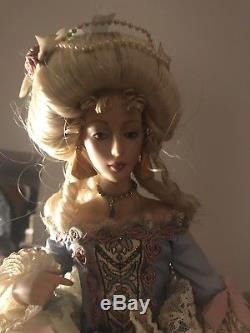 Franklin mint heirloom Marie Antoinette Bisque Doll Collectible Rare