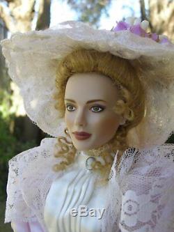 Franklin mint vinyl gibson doll Easter Parade very rare doll
