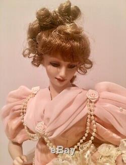 Gibson Girl Franklin Mint Heirloom Mother Child/Infant Porcelain Doll with Pamphle