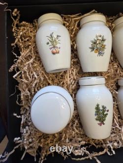 Gloria Vanderbilt Concepts Franklin Mint Spice Jar Set of 18 porcelain Jars 1985