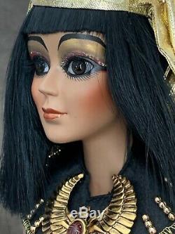 Gorgeous Franklin Mint Heirloom Doll Cleopatra Artist Maryse Nicole Porcelain