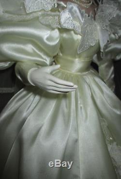 Gwtw Franklin Mint Gold Standard Series Porcelain Scarlett Bride Doll Coa Box