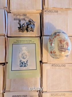 HUGE LOT OF FRANKLIN MINT- PORCELAIN- 20 x BEATRIX POTTER Squirrel Nutkin Eggs
