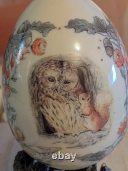 HUGE LOT OF FRANKLIN MINT- PORCELAIN- 20 x BEATRIX POTTER Squirrel Nutkin Eggs