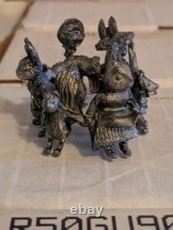 HUGE LOT OF FRANKLIN MINT- PORCELAIN- 20 x BEATRIX POTTER Squirrel Nutkin Eggs