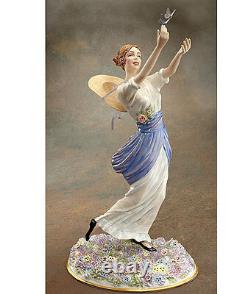 Harper's Bazaar Porcelain Statue Franklin Mint NEW