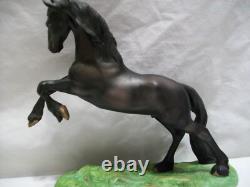 Horse Figurine porcelain ceramic statue sculpture Friesian Franklin Mint equine