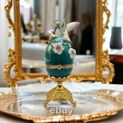 House of Faberge Franklin Mint Ruby Throated Hummingbird Green Egg Trinket Box