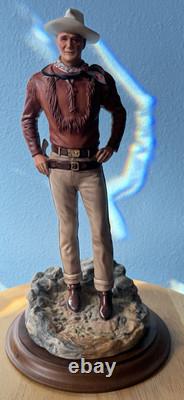 JOHN WAYNE THE DUKE Franklin Mint Hand Painted Porcelain Figurine True Grit
