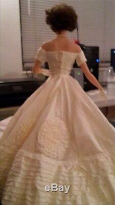 Jackie Kennedy Porcelain Doll Wedding Dress Franklin Mint