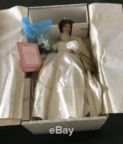 Jackie Kennedy The Franklin Mint Heirloom 16 Porcelain Bride Doll In Box