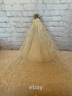 Jackie Onassis Kennedy Wedding Franklin Mint Heirloom Doll Porcelain Ann Lowe