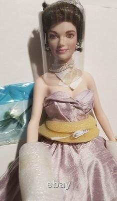 Jacqueline Kennedy Porcelain-Franklin Mint &GEORGETOWN YEARS 2 Dolls 2 Dress new
