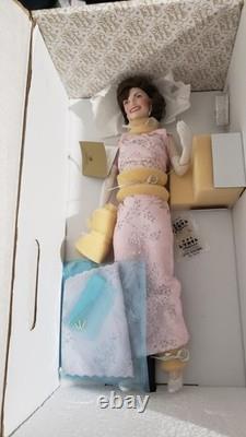 Jacqueline Kennedy Porcelain-Franklin Mint &GEORGETOWN YEARS 2 Dolls 2 Dress new
