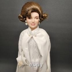 Jacqueline Kennedy Porcelain Portrait Doll Franklin Mint Inaugural Ball 16 Vtg