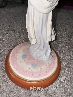 Jane Austen's ANNE From Persuasion LIMITED EDITION #d 1656/9500 Porcelain Figure
