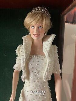 Lady Diana Princess Of Wales 1998 Franklin Mint Porcelain Portrait Doll 17