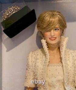 Lady Diana Princess Of Wales Porcelain Doll Franklin Mint NIB With COA F2-8