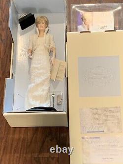 Lady Diana Princess Of Wales Porcelain Doll Franklin Mint NIB With COA F2-8