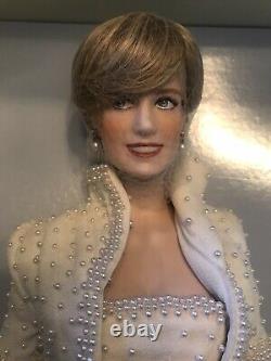 Lady Diana Princess Of Wales Porcelain Doll Franklin Mint NRFB