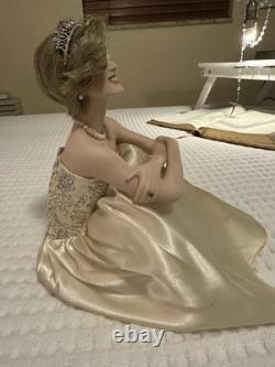 Limited/ Numbered Franklin Mint Sitting Princess Diana Porcelain Doll