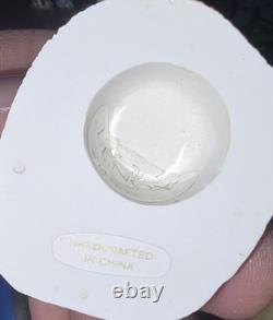 Lot of 25 Mini Plated of World's Great Porcelain Houses Collection. With COAs