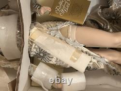 MARILYN MONROE FRANKLIN MINT LTD ED PORCELAIN DOLL # 1823/9500. 24 In KEPT IN BX