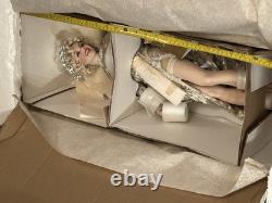 MARILYN MONROE FRANKLIN MINT LTD ED PORCELAIN DOLL # 1823/9500. 24 In KEPT IN BX