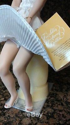 MARILYN MONROE SEVEN 7 YEAR ITCH FRANKLIN MINT HEIRLOOM PORCELAIN DOLL New