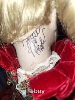 MARYSE NICOLE Lady Bethany Franklin Mint Full porcelain Christmas Doll 24 Vint