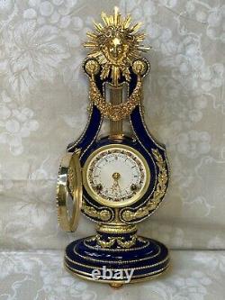 Marie Antoinette Clock Franklin Mint Cobalt Blue with Faux Diamonds Runs/Strikes