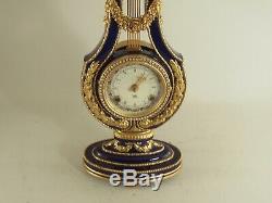 Marie Antoinette Porcelain Clock Franklin Mint/Victoria & Albert Museum Replica