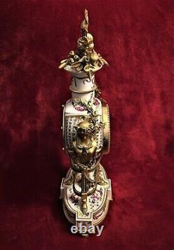 Marie Antoinette Porcelain Gilt Mantel Clock Franklin Mint V&A Museum