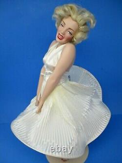 Marilyn Monroe 7 Year Itch 16 Franklin Mint Heirloom Porcelain Doll