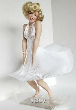 Marilyn Monroe Franklin Heirloom Seven Year Itch Doll Porcelain Vintage